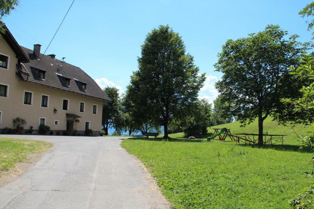 Bauernhof Landhaus Hofer Villa Annenheim Exterior foto